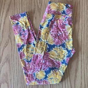 LuLaRoe One Size Floral Leggings